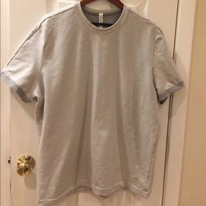 Lululemon Thick Short Sleeve Shirt Size 